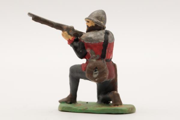 Landsknecht musket shooter kneeling